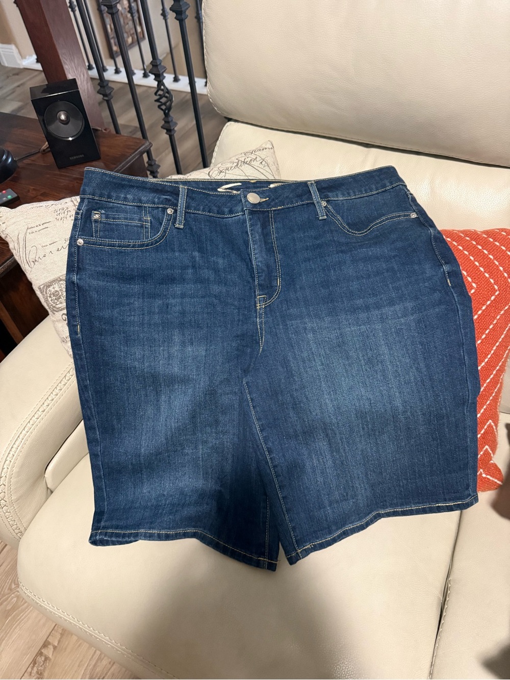 Women Bermuda Shorts